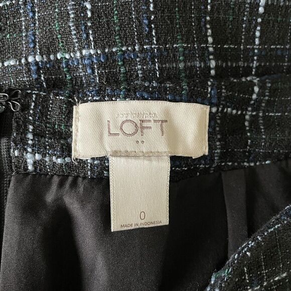LOFT Skirt Womens 0 Black Plaid Tweed Short Career Rear Slit - Picture 6 of 6